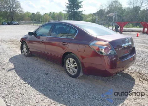 2011 Nissan Altima 2.5 S z USA, uszkodzony, nr VIN 1N4AL2AP5BN476596